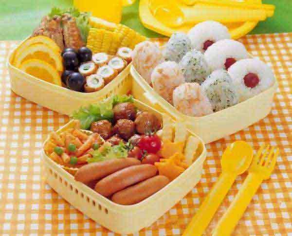 營(yíng)養(yǎng)午餐